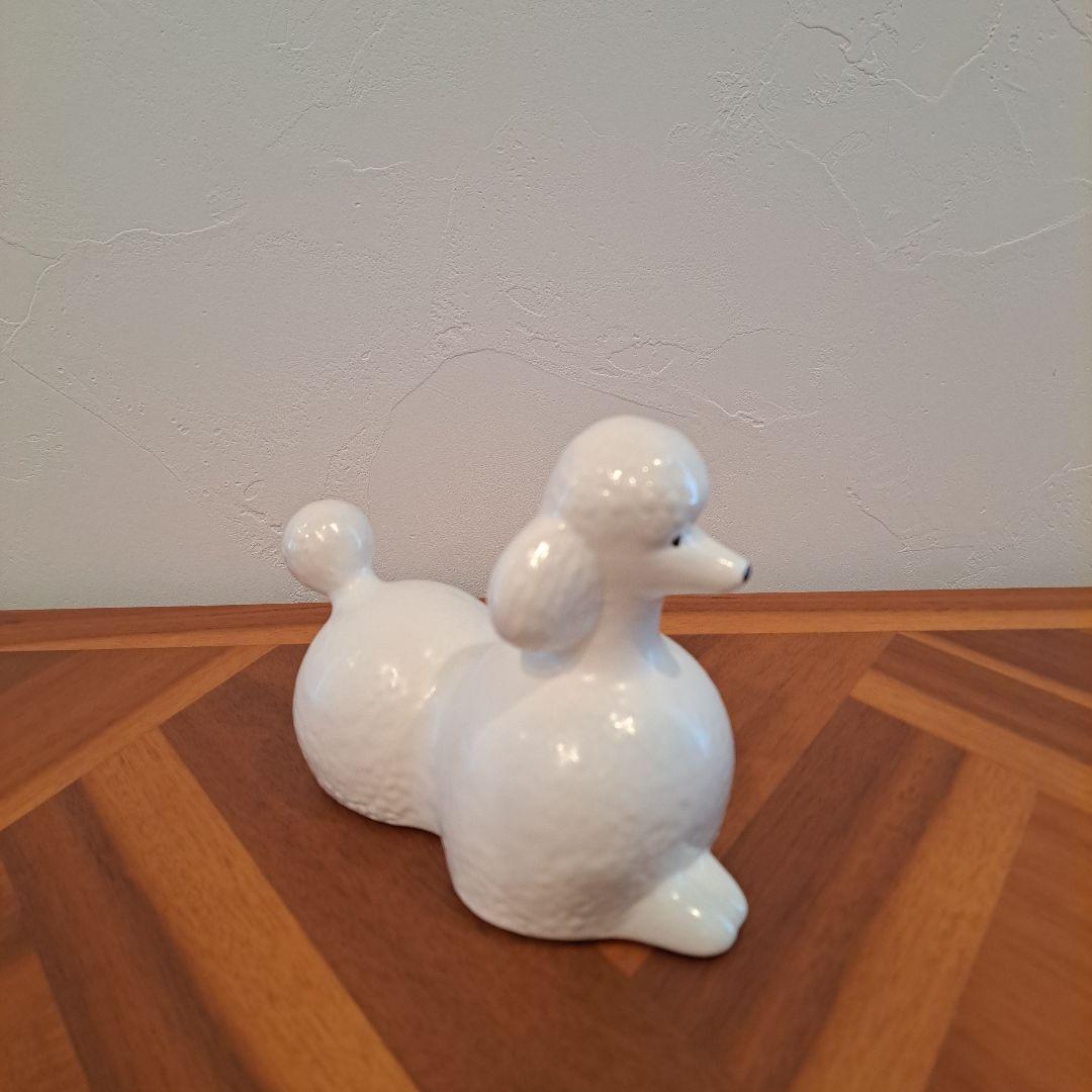 リサ・ラーソン、スウェーデン、プードル(ホワイト)