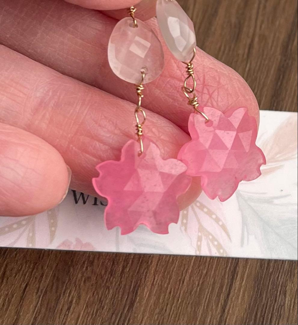 春 サクラピンクジェイドのピアスチャーム·͜· ︎︎