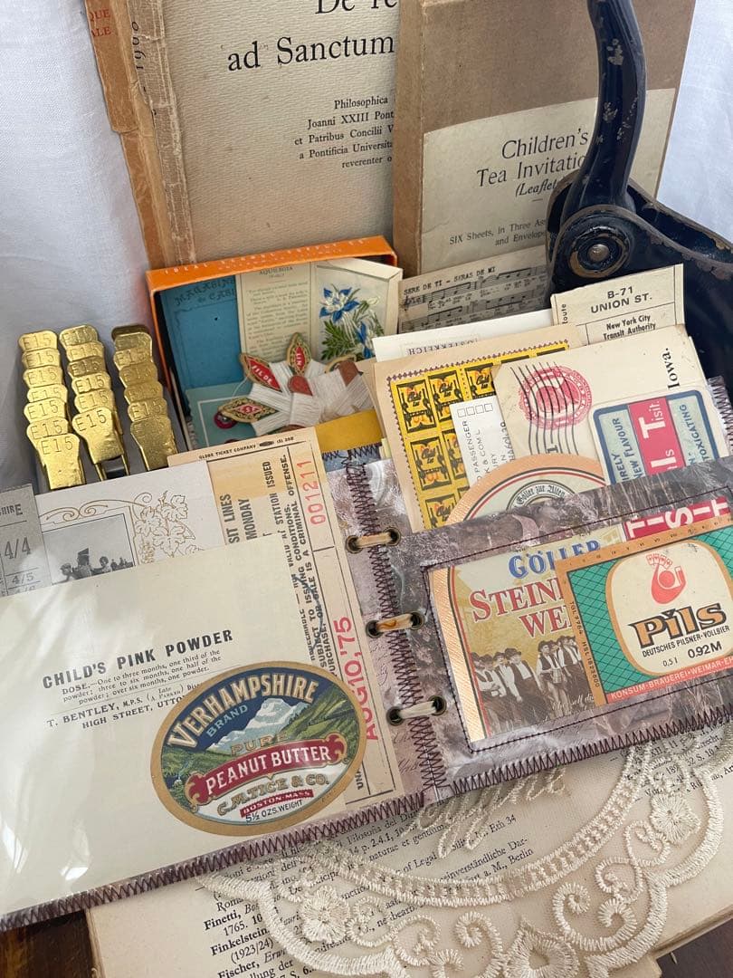 初回販売価格◎紙モノおすそ分けファイル｜横型デザイン×小窓ポケット チャーム付き