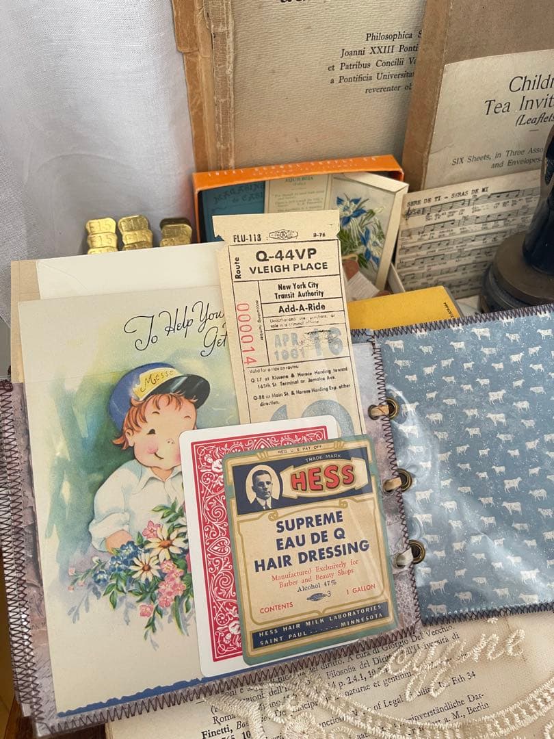 初回販売価格◎紙モノおすそ分けファイル｜横型デザイン×小窓ポケット チャーム付き