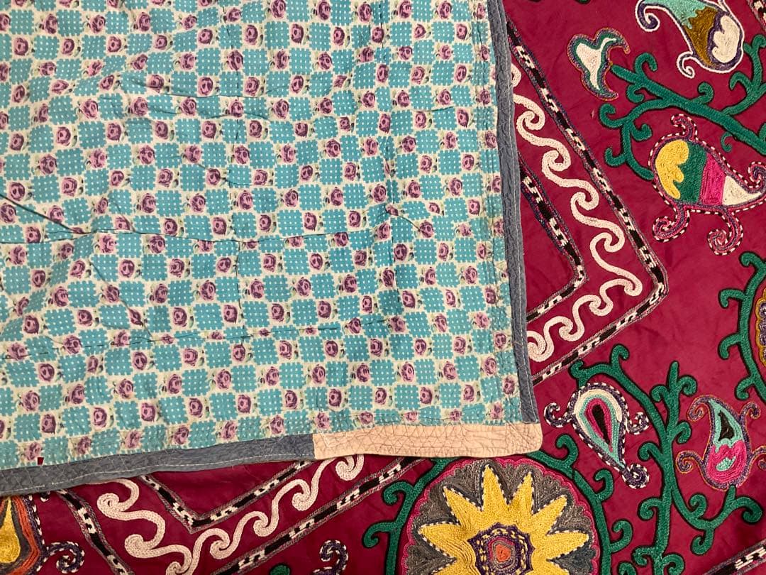 スザニ刺繍