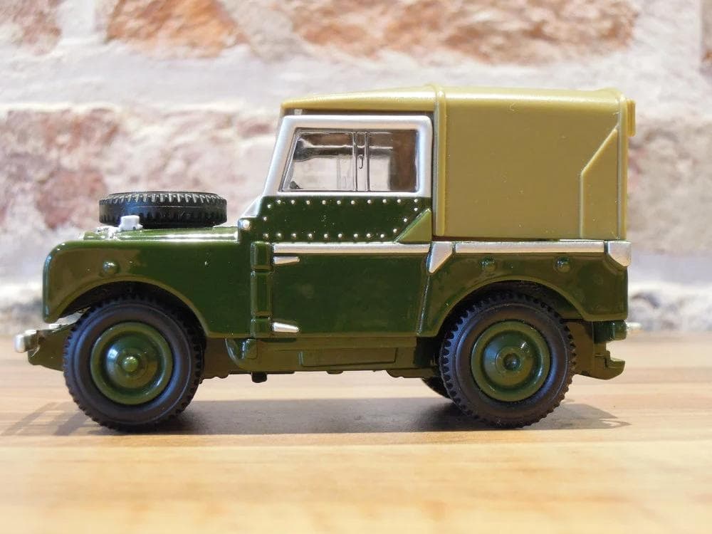 BRITAINSの高級ラインの忠実再現車 LAND ROVER　 シリーズ1