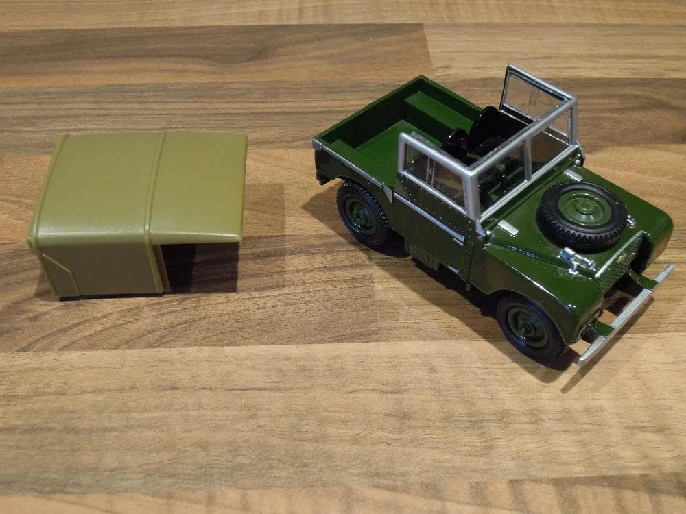 BRITAINSの高級ラインの忠実再現車 LAND ROVER　 シリーズ1