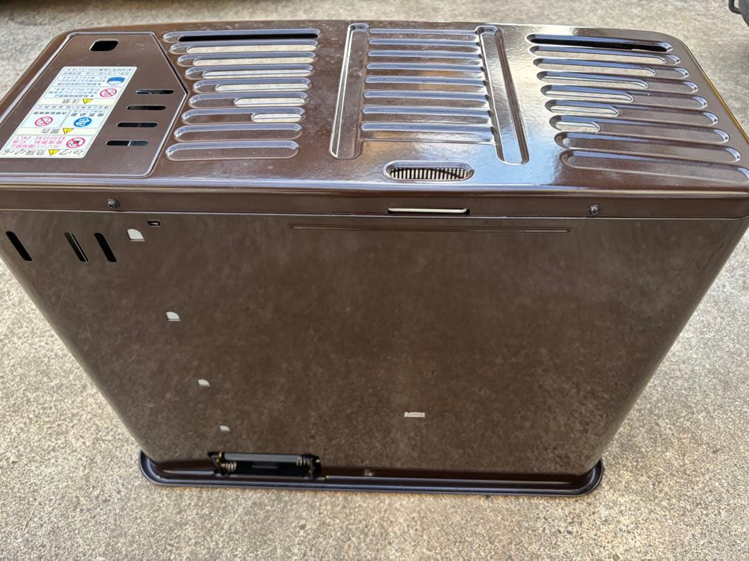 プロフ必読！送料込！極美品！トヨトミ 自然通気型開放式石油ストーブRS-W30F