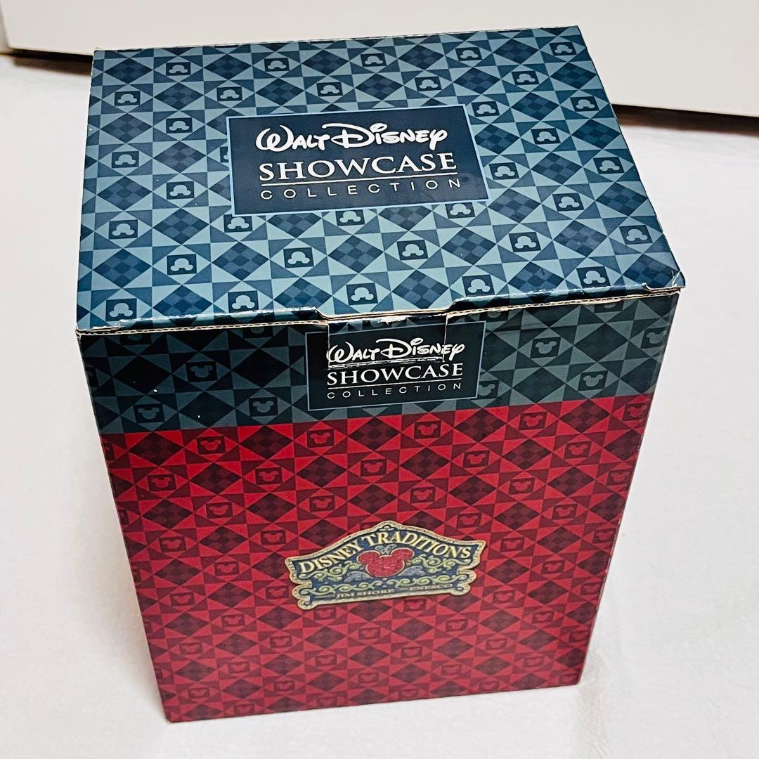 ディズニー　showcase トラディション　エネスコ　フィギュア　ドナルド