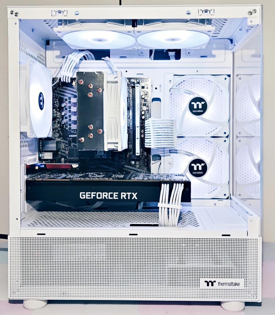 【美品】ゲーミングPC 白 RTX2070SUPER Ryzen5 5600