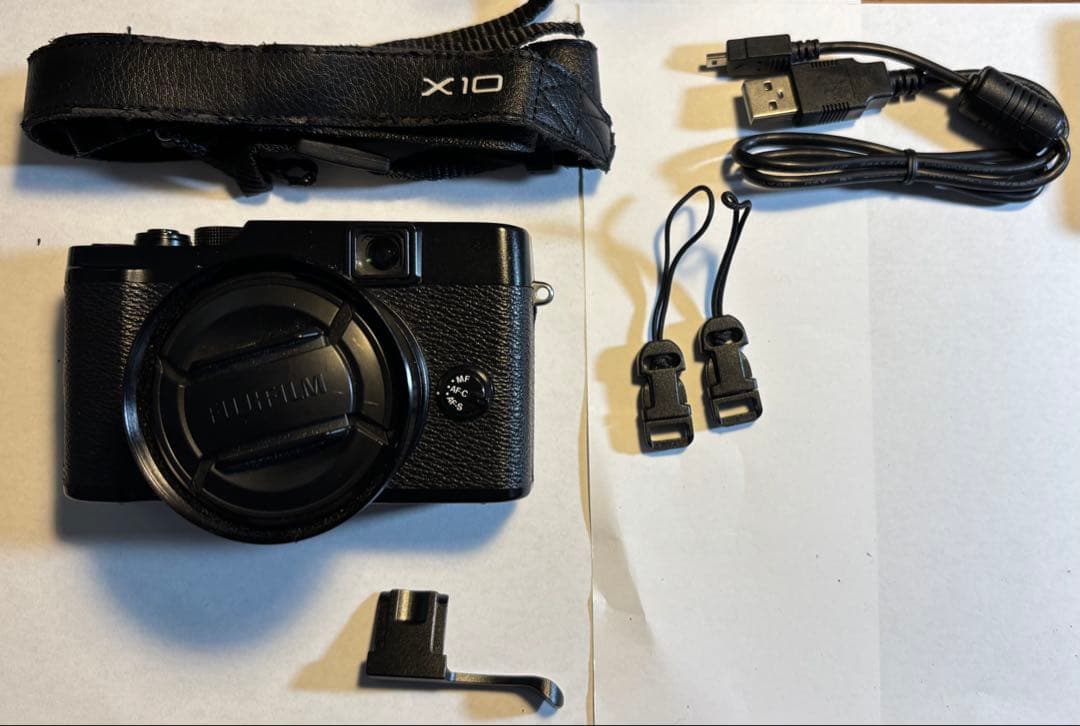 Fujifilm X10 デジタルカメラ 本体