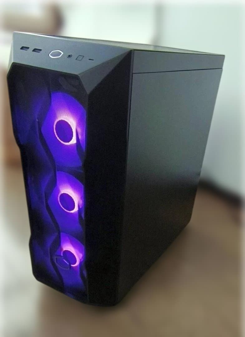 ゲーミングPC Ryzen7 7800X3D RTX 4060 (オマケ付き)