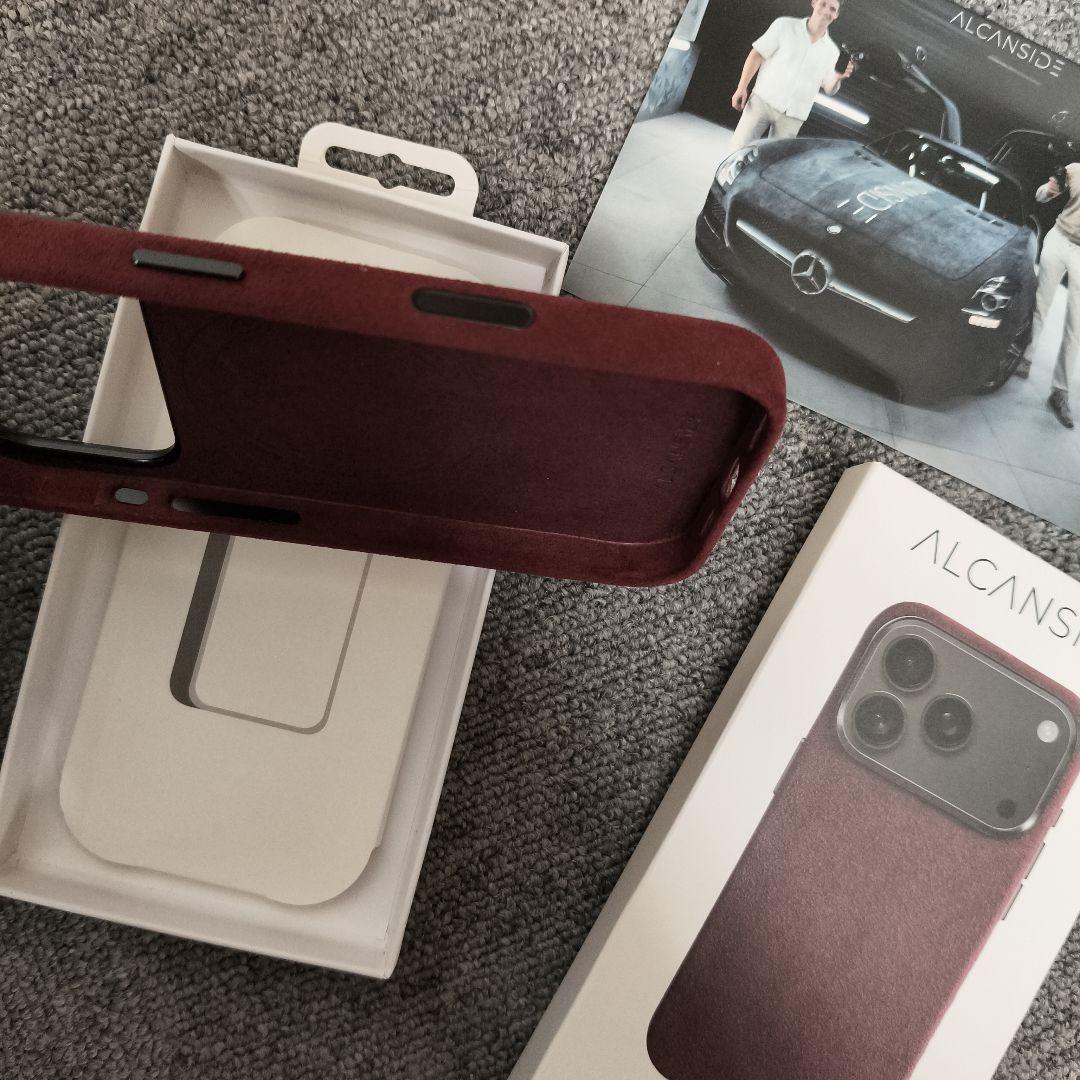 未使用 ALCANSIDE iPhone 17 Pro ケース バーガンディ