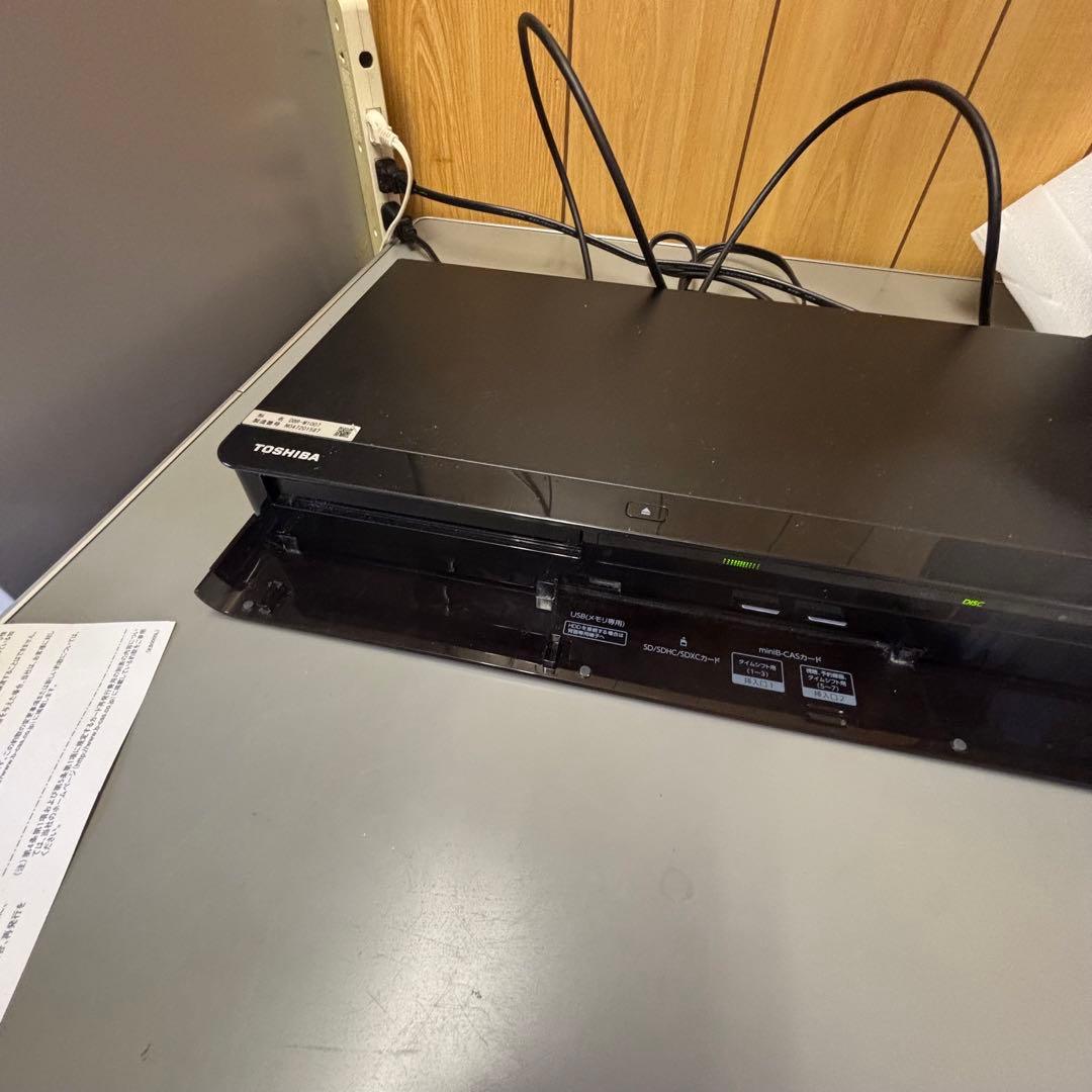 TOSHIBA ￼レグザサーバー DBR M1007 ブラック