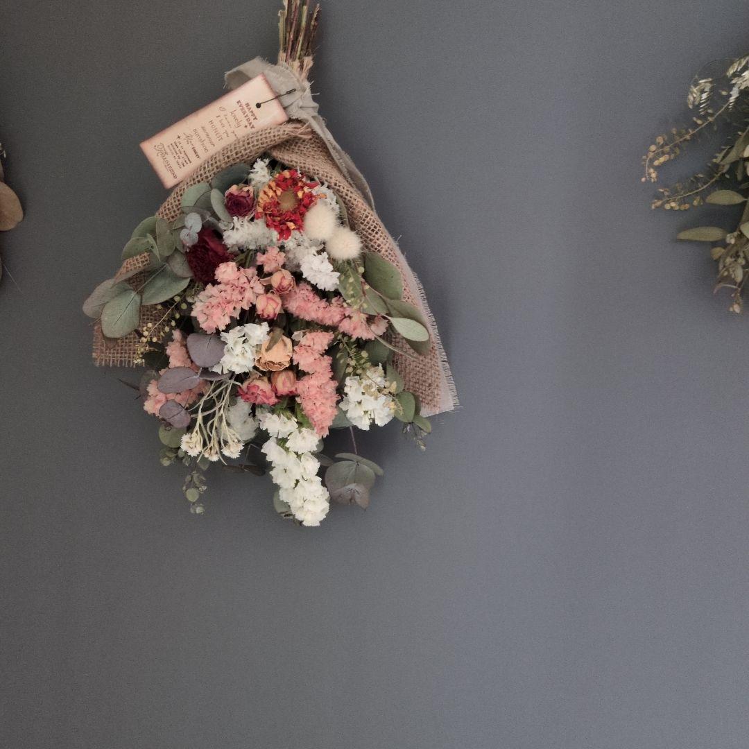 ドライフラワー❀naturalスターチスとバラのスワッグ