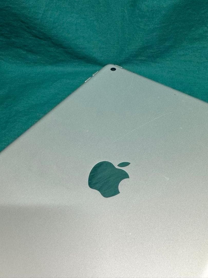 Apple iPad 第7世代 32GB Wi-Fiモデル 動作OK ジャンク