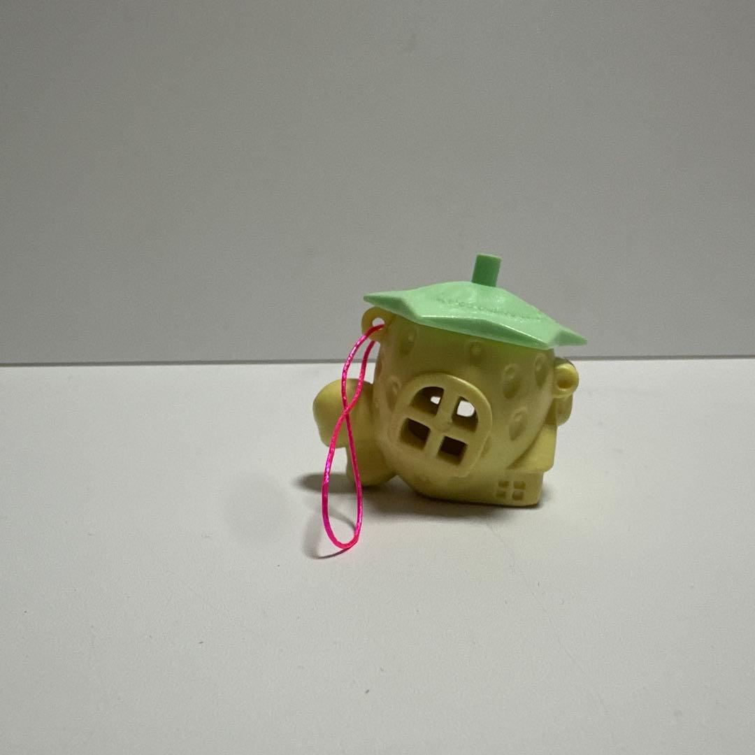 サンリオプレミアム　いちごのお家　ボタンノーズ