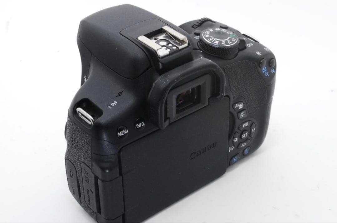 Canon Kiss X8i Wi-Fi ダブルレンズ 初心者