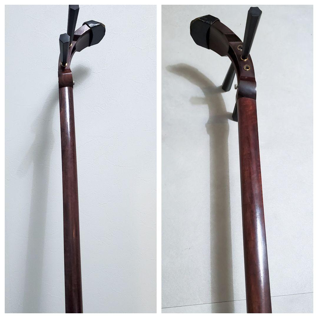 希少✨️三味線　紅木トチ　中棹　綾杉胴　東さわり　1本溝　破れあり　ハードケース