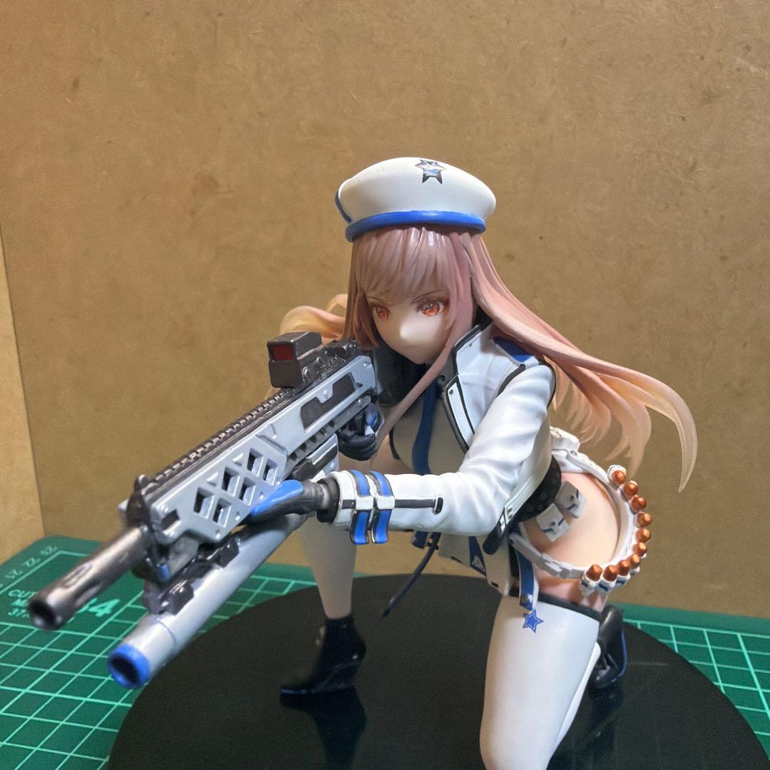 b*A様 nikke 一番くじ　ラピ　ラストワン　フィギュア