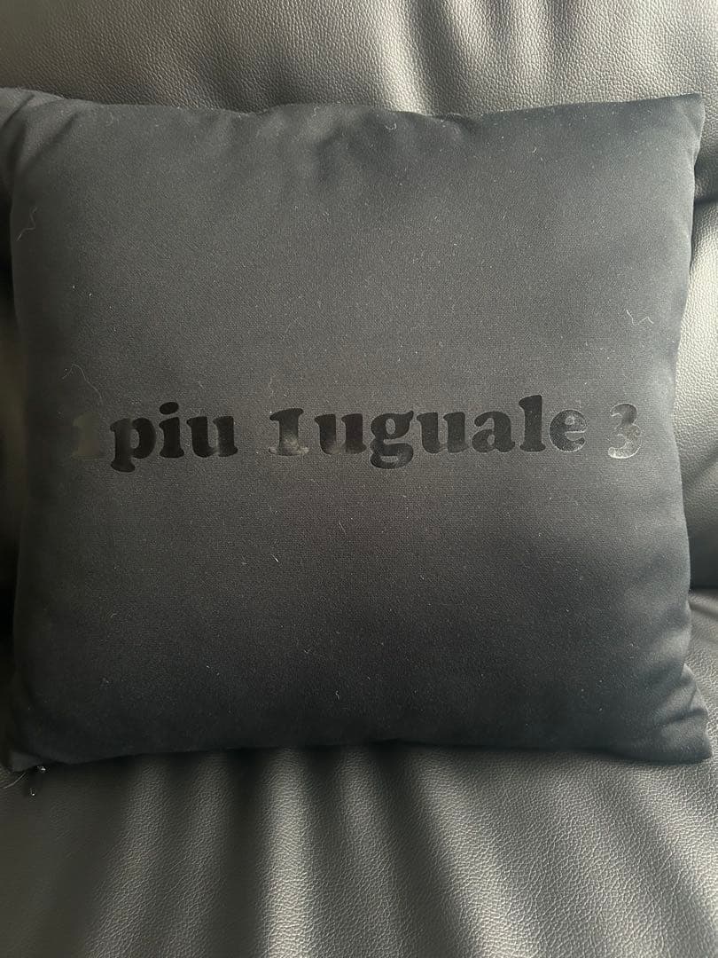 ウノピュウノウグァーレトレ PEANUTSスヌーピー クッション