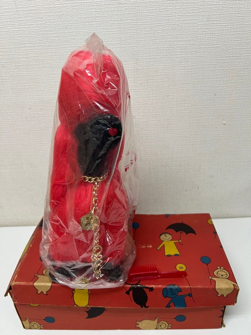 プードルの昭和レトロなぬいぐるみ　SAN-EI TOYS （サンエートイズ）