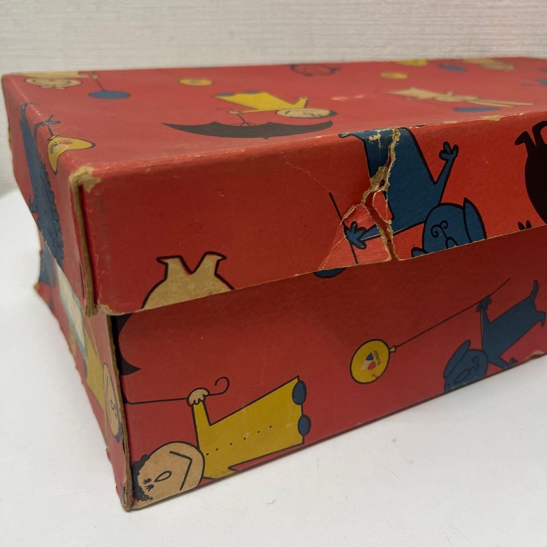 プードルの昭和レトロなぬいぐるみ　SAN-EI TOYS （サンエートイズ）