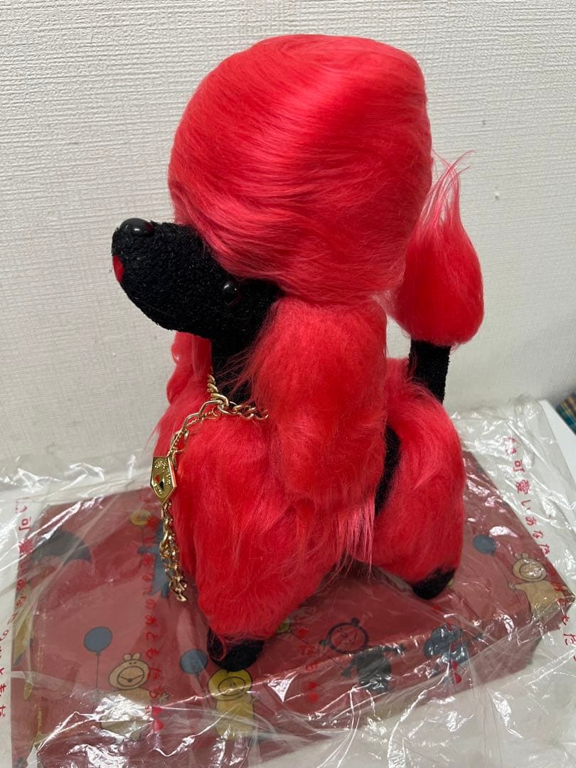 プードルの昭和レトロなぬいぐるみ　SAN-EI TOYS （サンエートイズ）