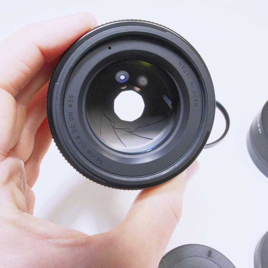 シグマ レンズ Xマウント 56mm F1.4 DC DN プロテクター付き