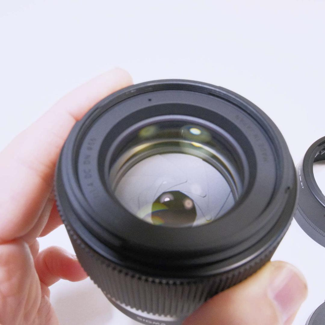 シグマ レンズ Xマウント 56mm F1.4 DC DN プロテクター付き