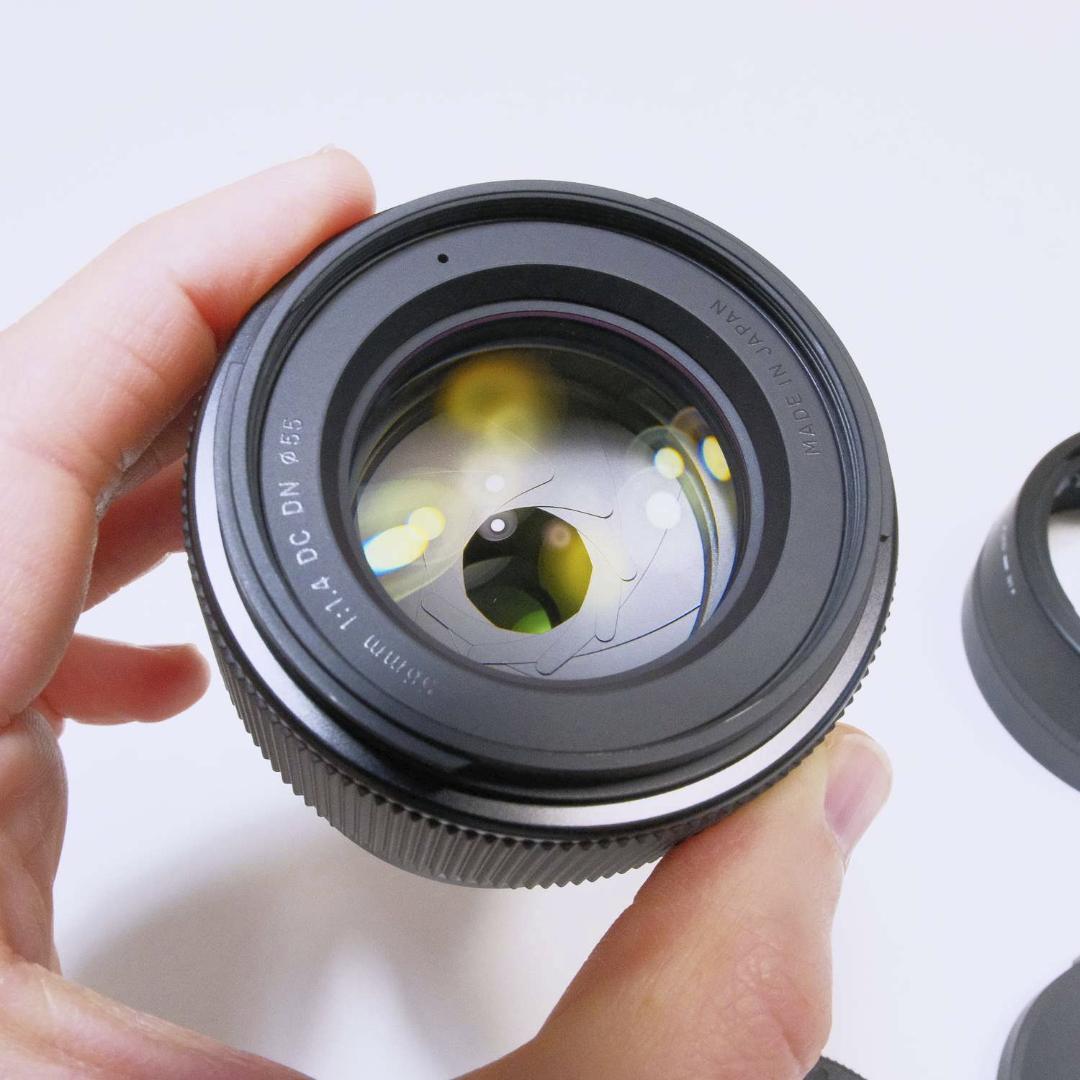 シグマ レンズ Xマウント 56mm F1.4 DC DN プロテクター付き