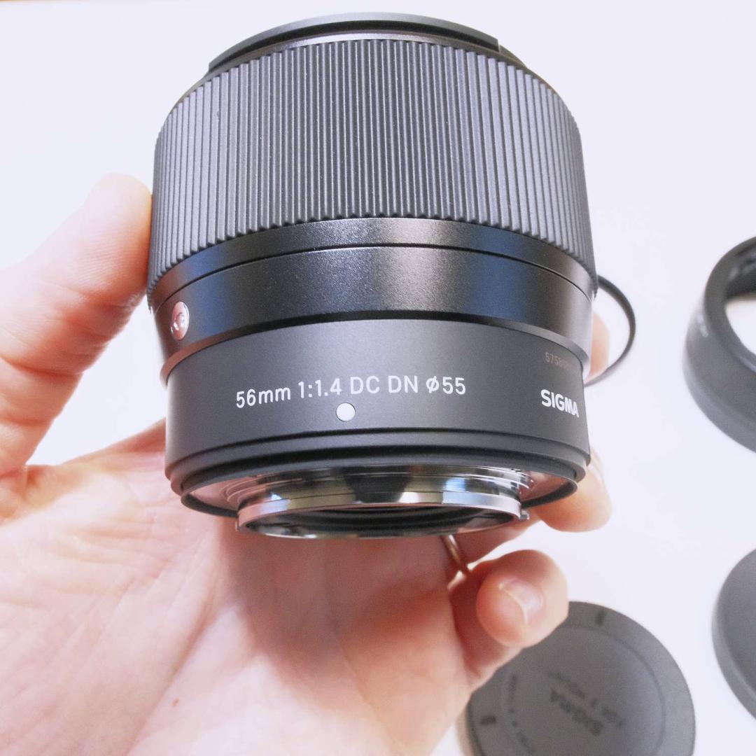 シグマ レンズ Xマウント 56mm F1.4 DC DN プロテクター付き