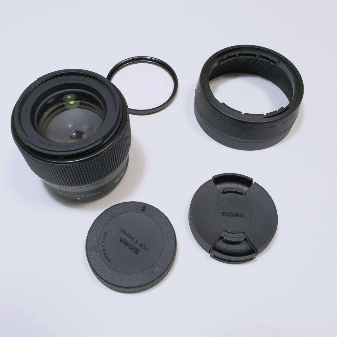 シグマ レンズ Xマウント 56mm F1.4 DC DN プロテクター付き