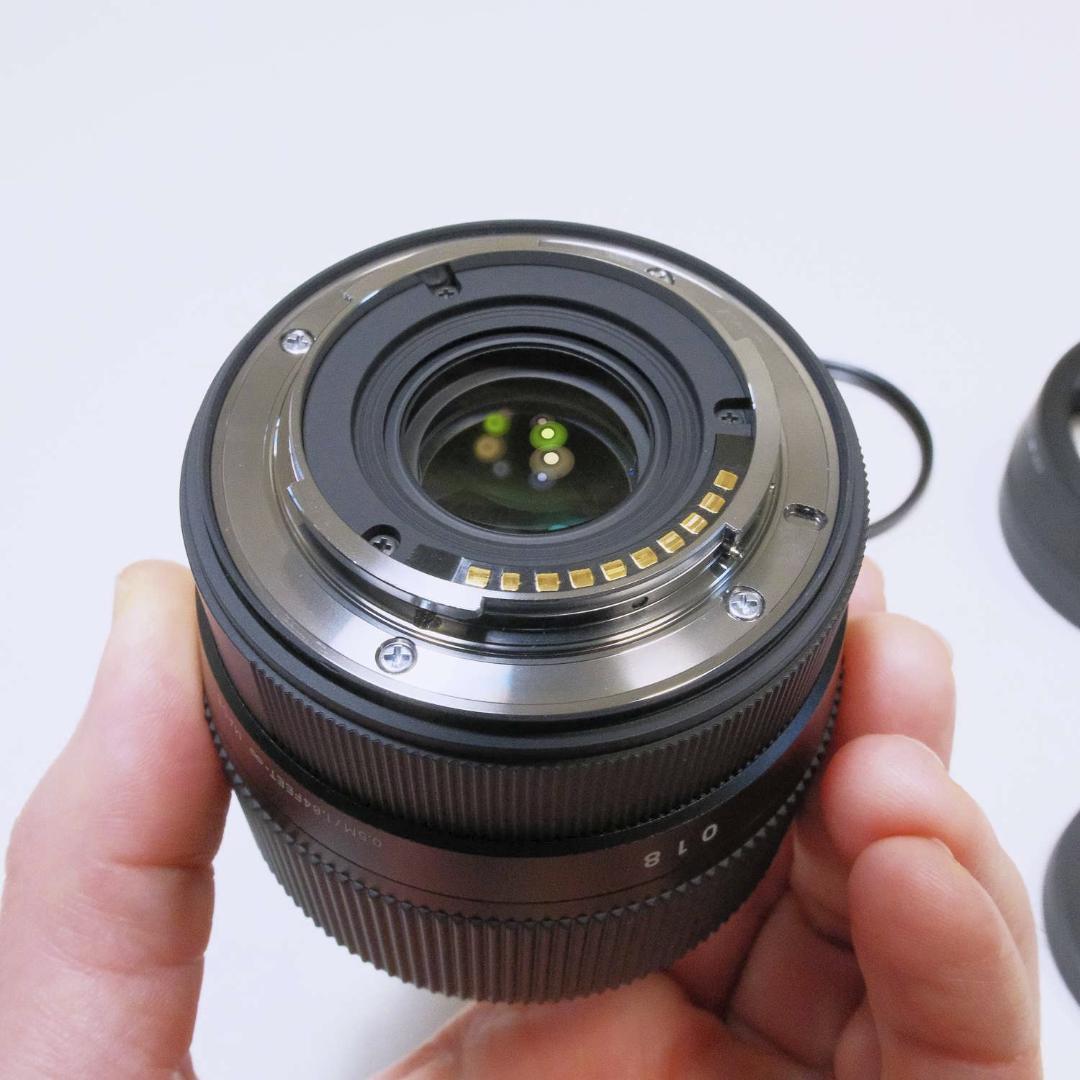 シグマ レンズ Xマウント 56mm F1.4 DC DN プロテクター付き