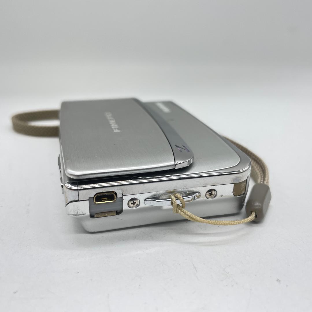 FUJIFILM FINEPIX Z70 SILVER【動作品・転送特典無料有】