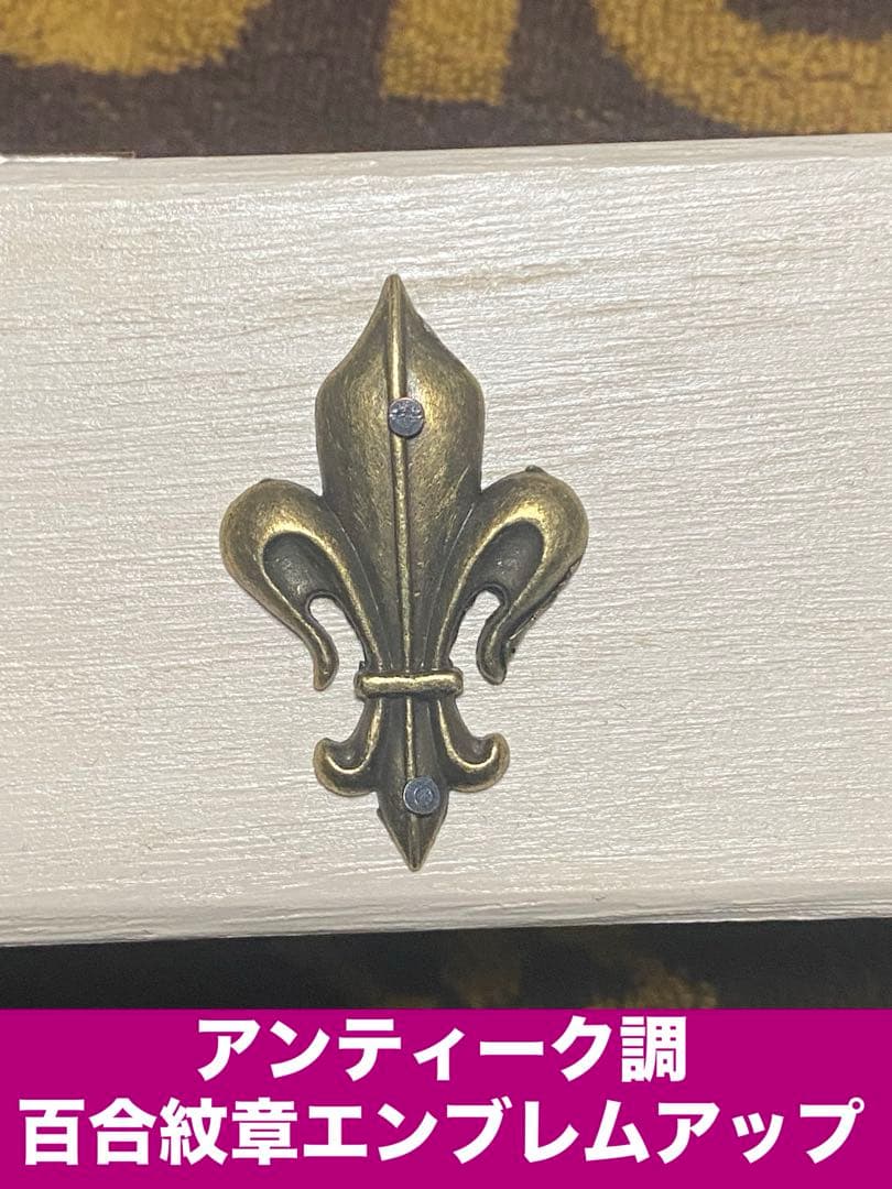 ロココ♦️アンティーク調 レールハンガーラック♦️服収納♦️百合紋章 ダマスク♦️ピンク