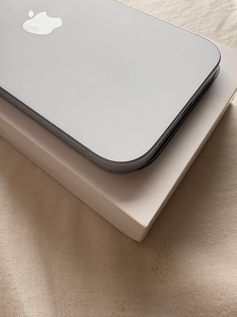 iPhone15 256GB ブルー バッテリー86%