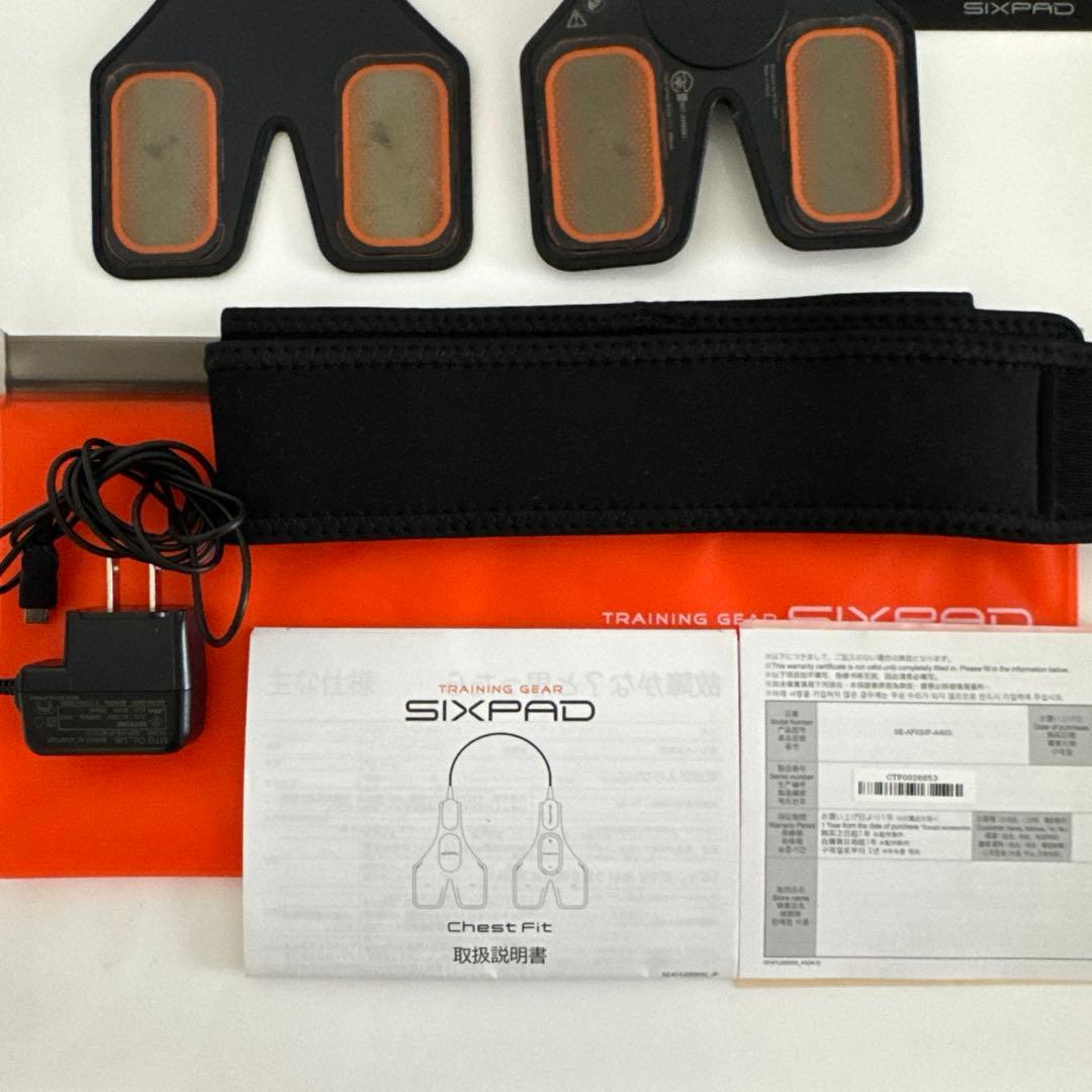 ボディ・フェイスケア SIXPAD Chest Fit