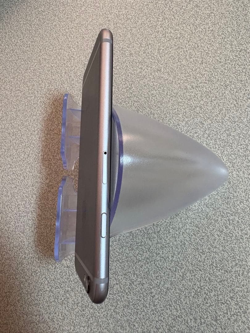 【美品】iPhone6s スペースグレイ 64GB 100%