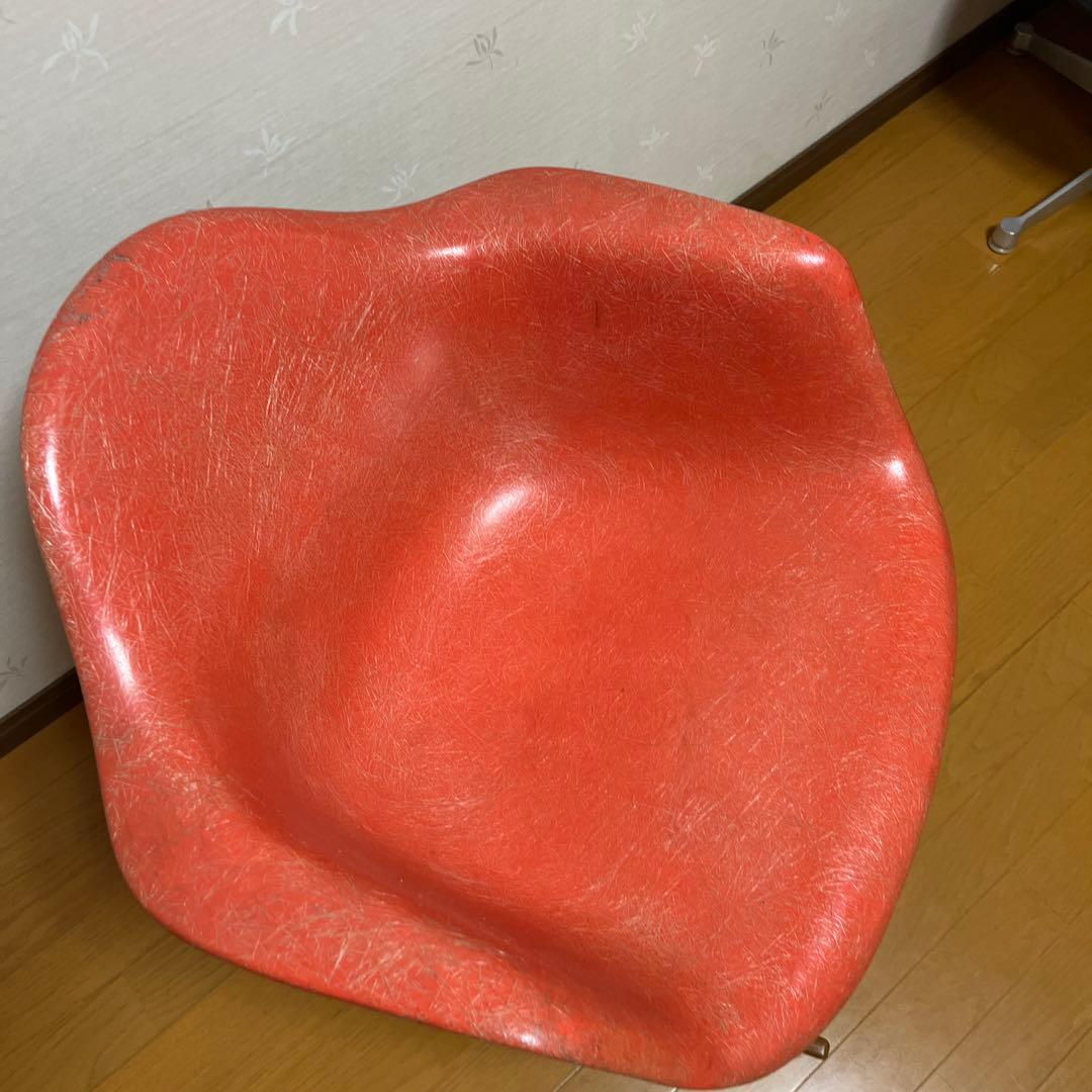 イームズ　アームシェルチヴィンテージ