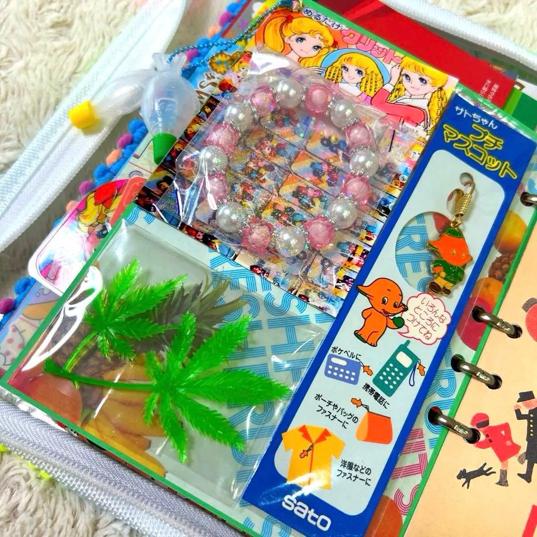 1059 おすそ分けファイル　A5ジッパーバインダー 「おもちゃ箱」