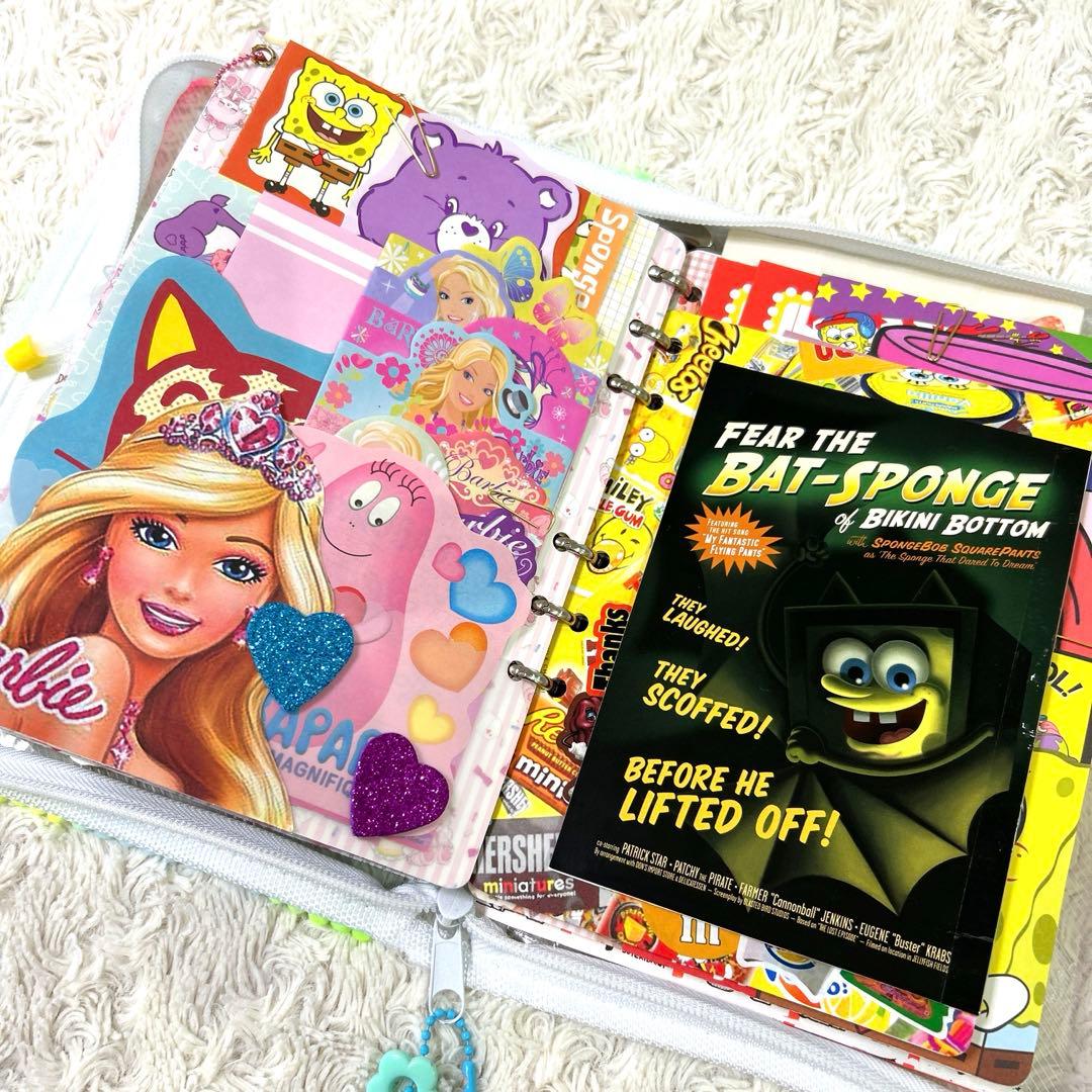 1059 おすそ分けファイル　A5ジッパーバインダー 「おもちゃ箱」