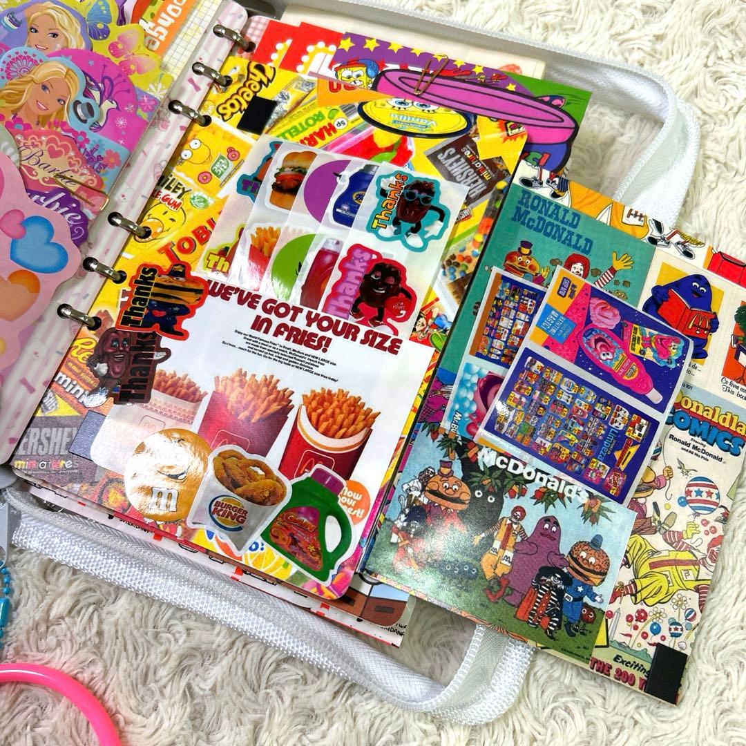 1059 おすそ分けファイル　A5ジッパーバインダー 「おもちゃ箱」