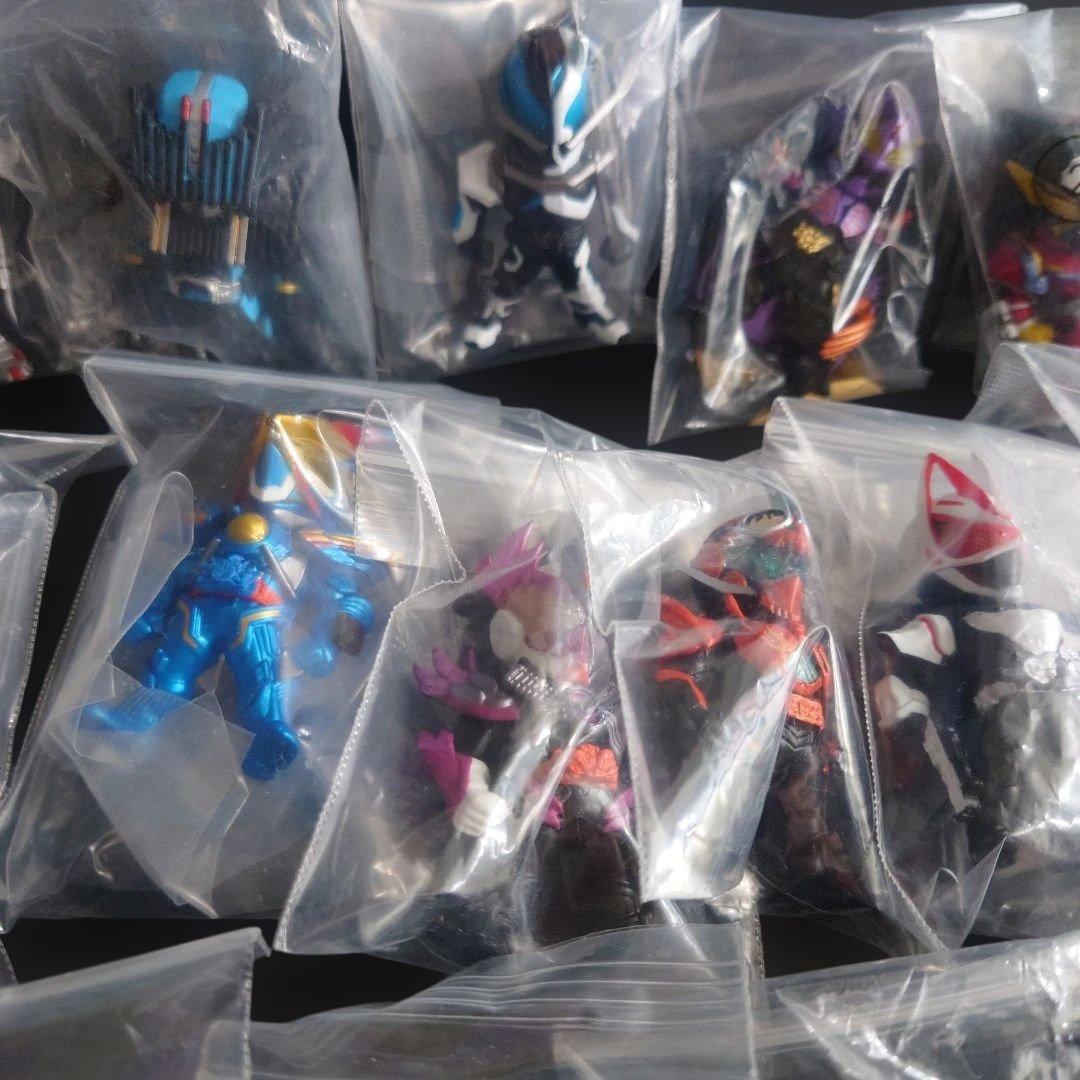 CONVERGE KAMEN RIDER 　コンバージ仮面ライダー 77体