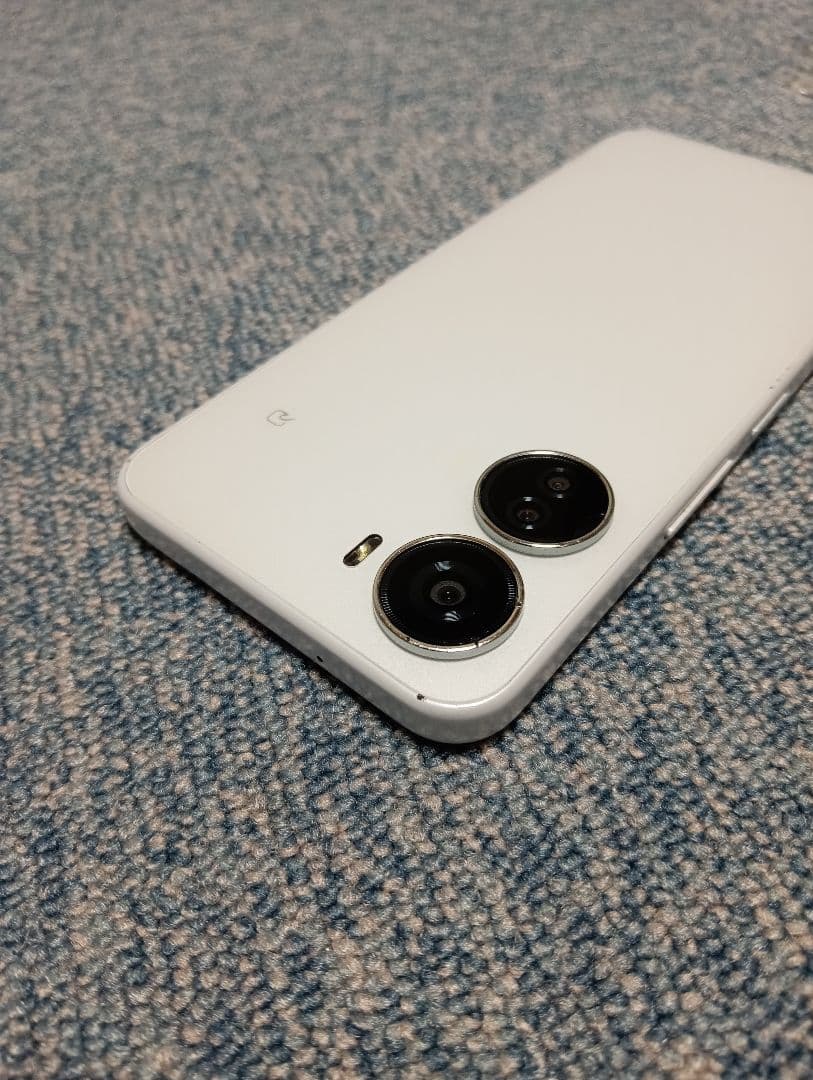 Libero5G IV A302ZT /ZTE 本体　ホワイト スマートフォン