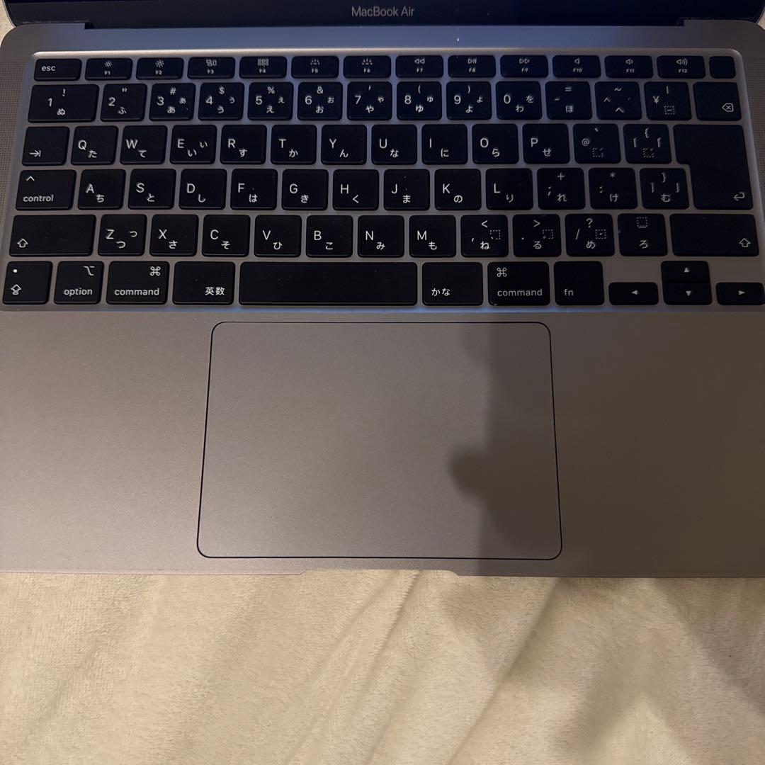 MacBook Air 13インチ 2020 256GB core i3箱無し