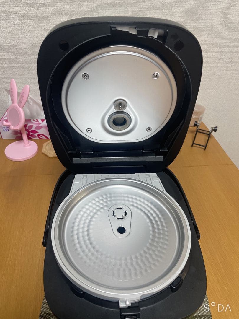 パナソニック SR-FE101-K ブラック IHジャー炊飯器 23年製