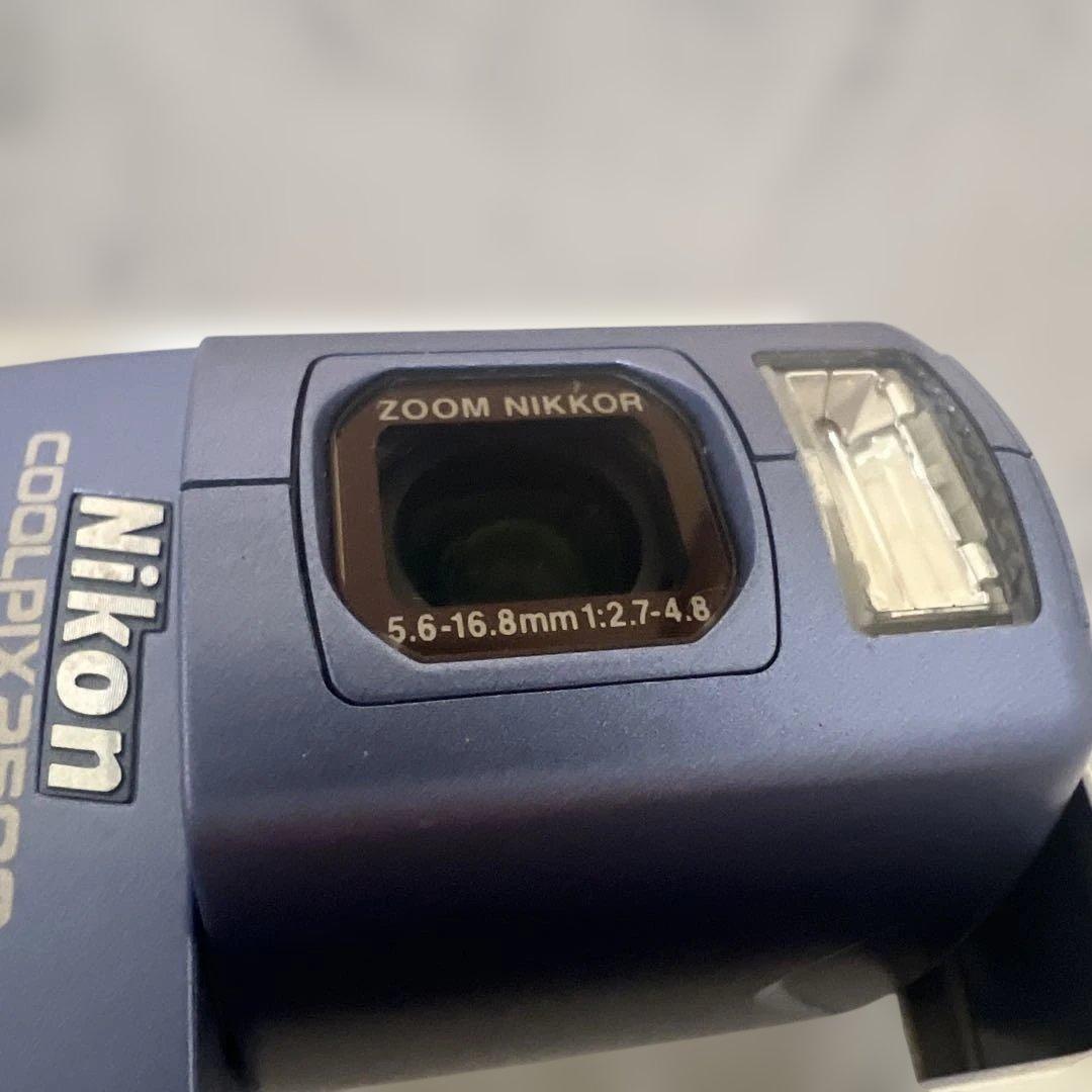 Nikon COOLPIX 2500 コンパクトデジタルカメラ