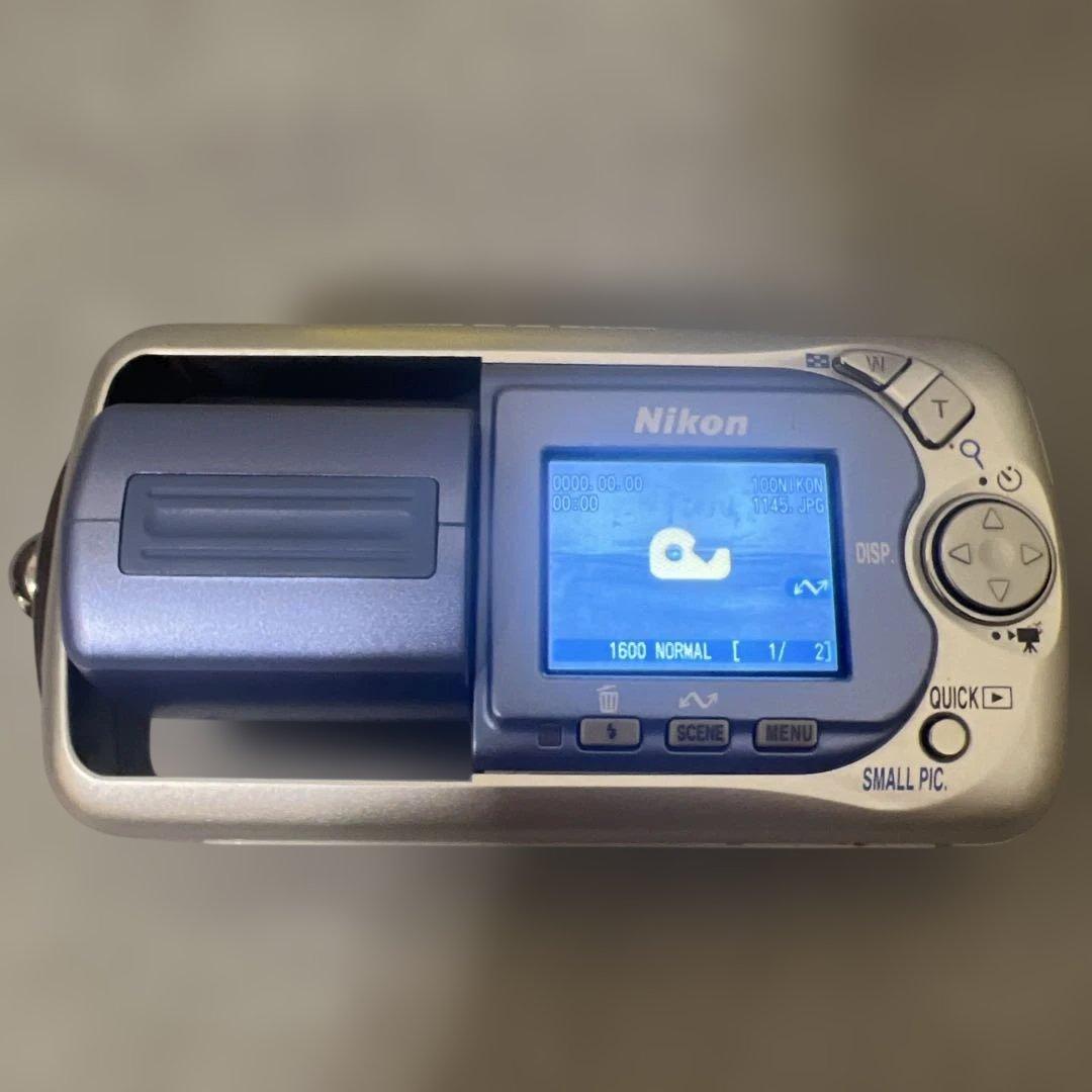 Nikon COOLPIX 2500 コンパクトデジタルカメラ