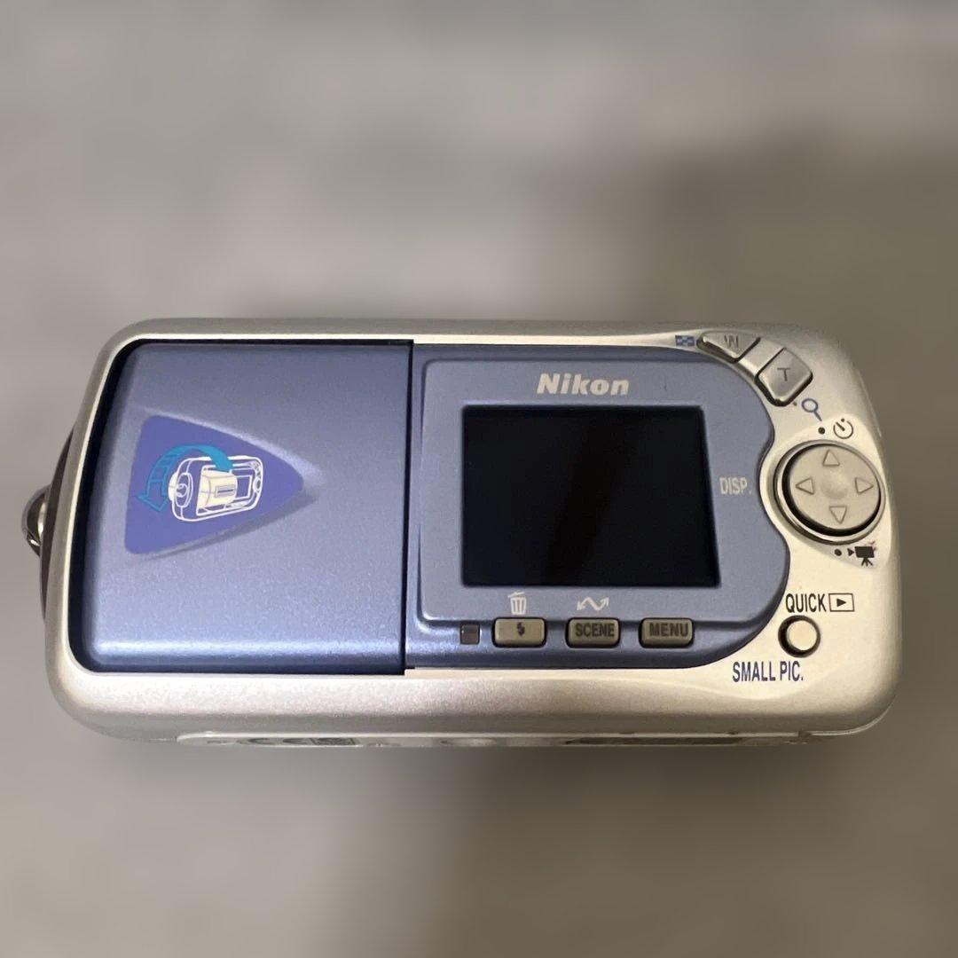 Nikon COOLPIX 2500 コンパクトデジタルカメラ