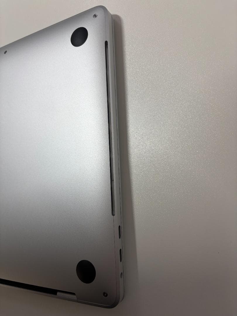 MacBook Pro 13インチ 2020 i7-32GB-512GB