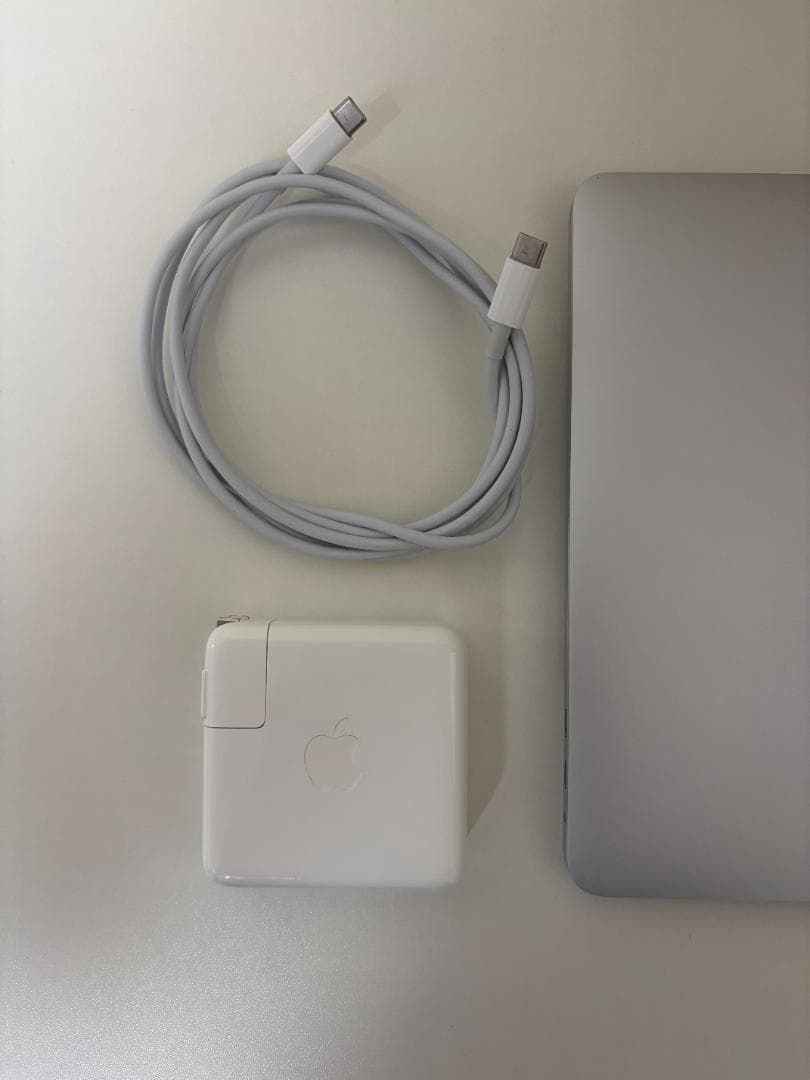 MacBook Pro 13インチ 2020 i7-32GB-512GB