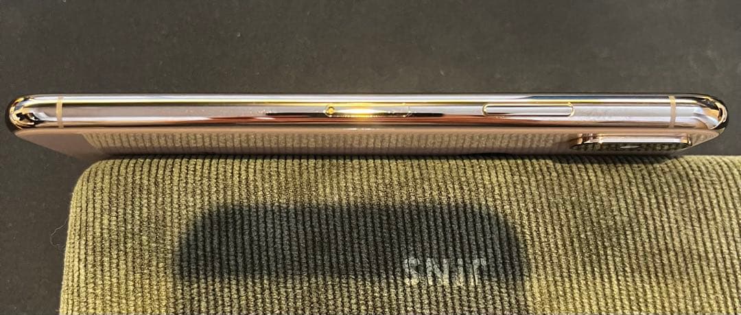 iPhone XS 64GB ゴールド【箱あり・付属品一部欠品】