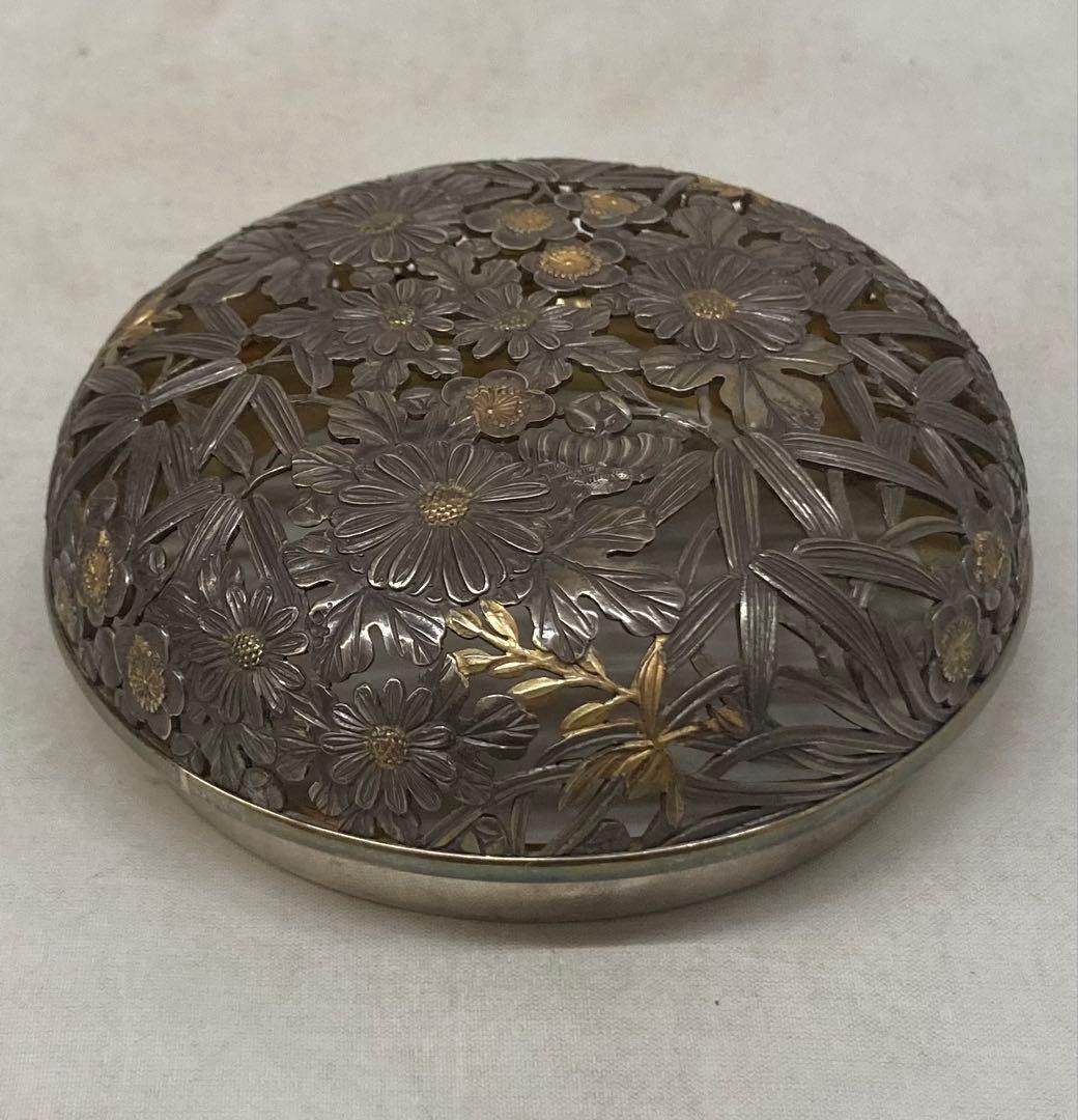 B507s「青瓷袴腰 香炉」諏訪蘇山作純銀四君子肉彫火舎　松與堂造　共箱　京都